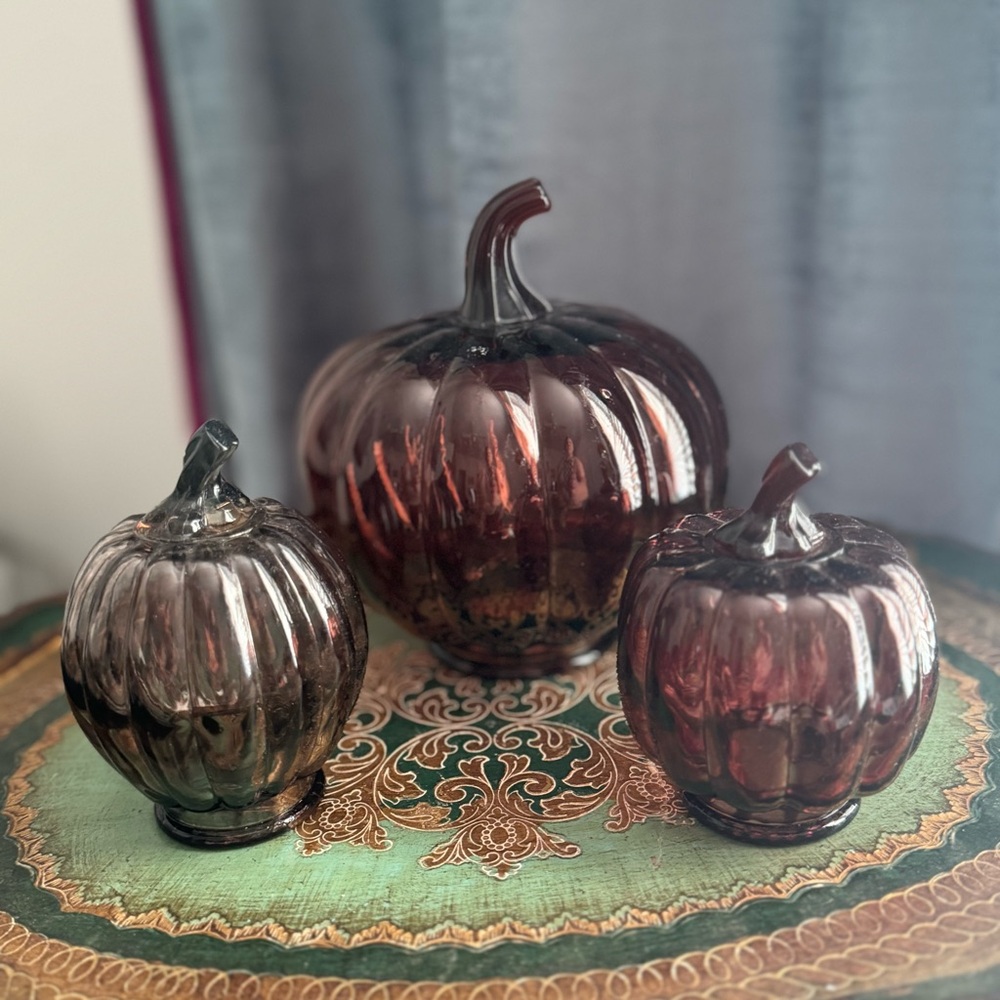Target Bulleyes Brown 3/ Fluted Glass
Pumpkins 🎃 Decor